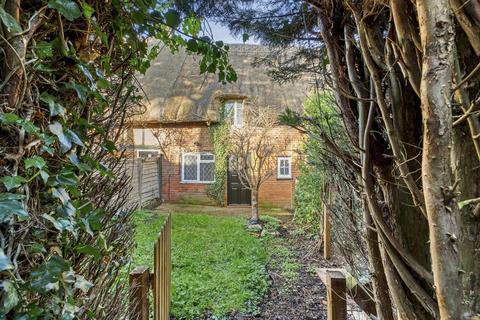 undefined, Lower Road, Aylesbury HP22
