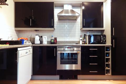 undefined, Vistula Crescent, Swindon SN25