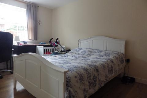 undefined, Vistula Crescent, Swindon SN25