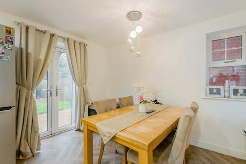 4 bedroom detached house for sale, Ternata Drive, Monmouth