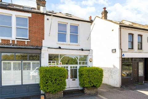 undefined, Putney Bridge Road, Putney, London, SW15