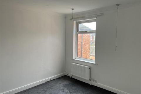 undefined, Lewis Street, Lincoln