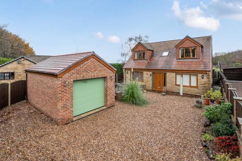 Oakenshaw Lane, Walton, Wakefield, West Yorkshire
