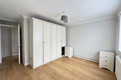 undefined, Glencairn Drive, W5