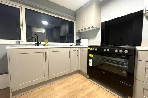 undefined, St. James Walk, Horsforth, Leeds, West Yorkshire, LS18