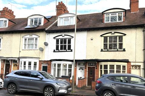 4 bedroom terraced house for sale, St. Saviours Road, Spinney Hills, Leicester