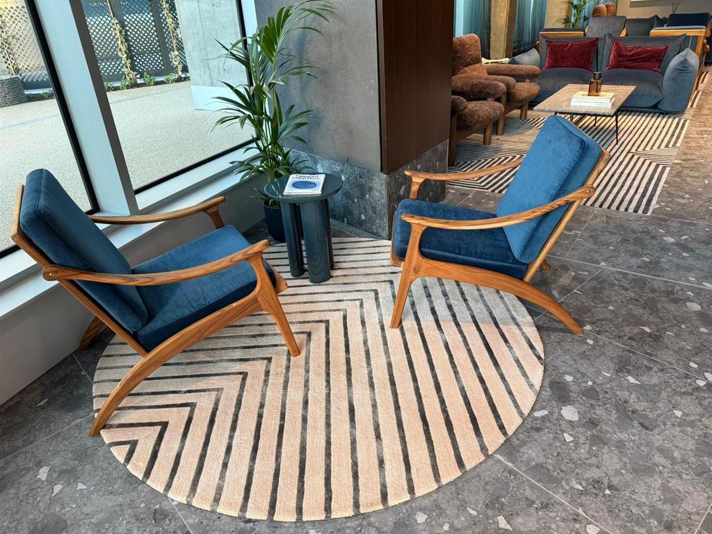 Communal Lobby