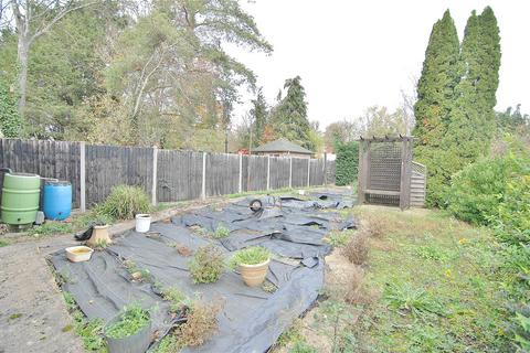 undefined, Alkerton, Eastington, Stonehouse, Gloucestershire, GL10