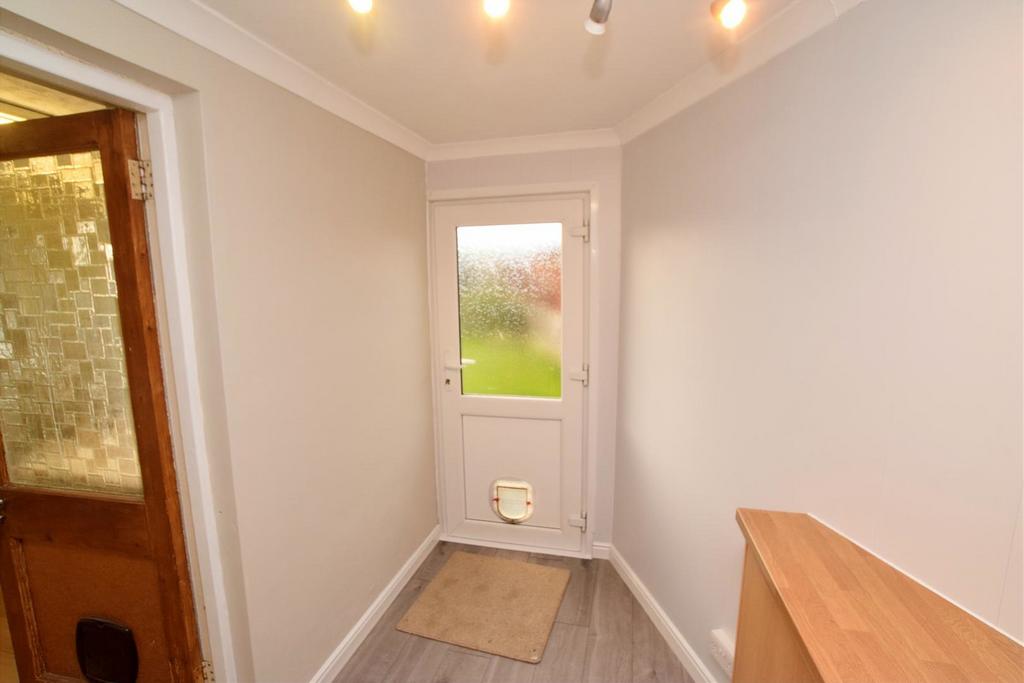 24 Mossdale, Heathhall, Dumfries, DG1 3 RG - Grieve