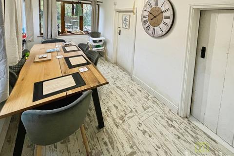 4 bedroom semi-detached house for sale, Main Street, West Stockwith DN10