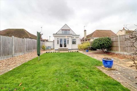 2 bedroom detached house for sale, Holland on Sea CO15