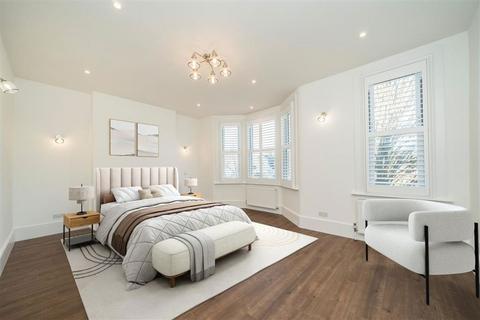 undefined, Avery Hill Road, London SE9