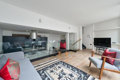 undefined, Mildmay Grove North, London N1