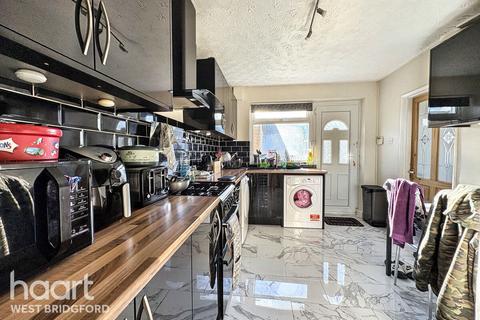 3 bedroom terraced house for sale, Cerne Close, Nottingham