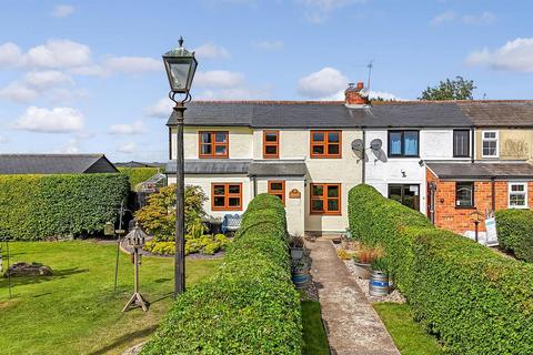 3 bedroom property for sale, Ingatestone Road, Highwood, CM1