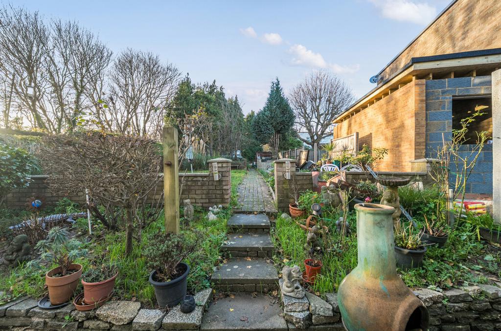 1383147-19-6939a0...