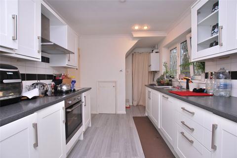 3 bedroom detached house to rent, Broad Street, Guildford, Surrey, GU3