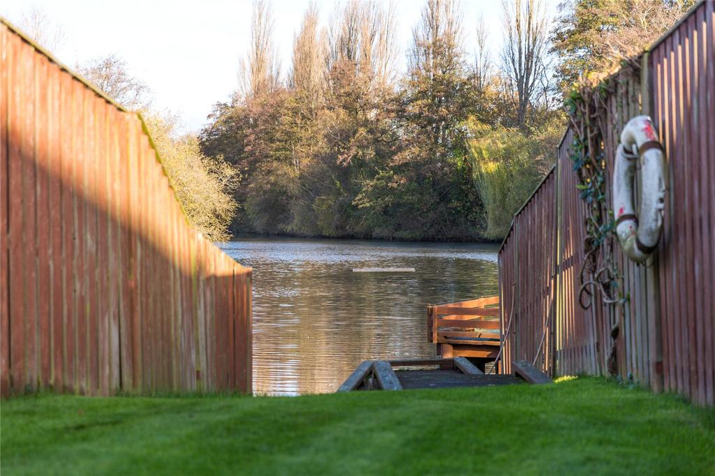 Lake Approach