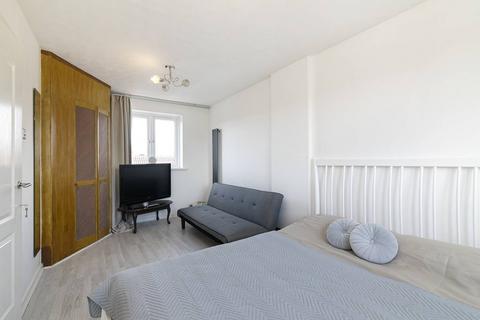 undefined, Linton Gardens, Beckton, London, E6