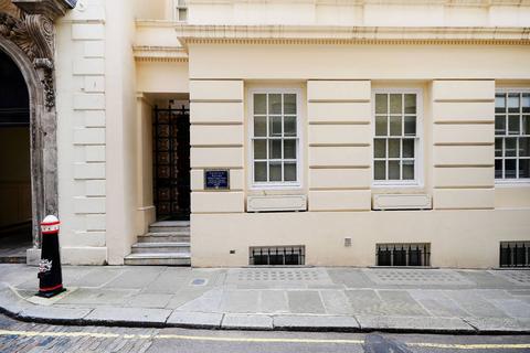 undefined, College Hill, City, London, EC4R