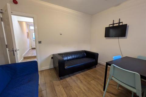 undefined, 20 Harcourt Road, Forest Fields, Nottingham