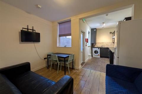 undefined, 20 Harcourt Road, Forest Fields, Nottingham