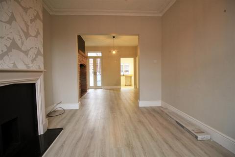 undefined, Lyndhurst Avenue, Manchester M34