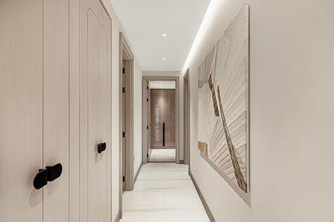 undefined, 123 Bayswater Road , London, W2