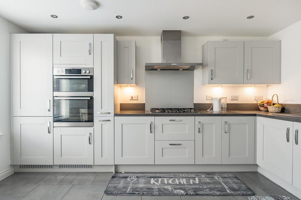 138833411693a950db445c