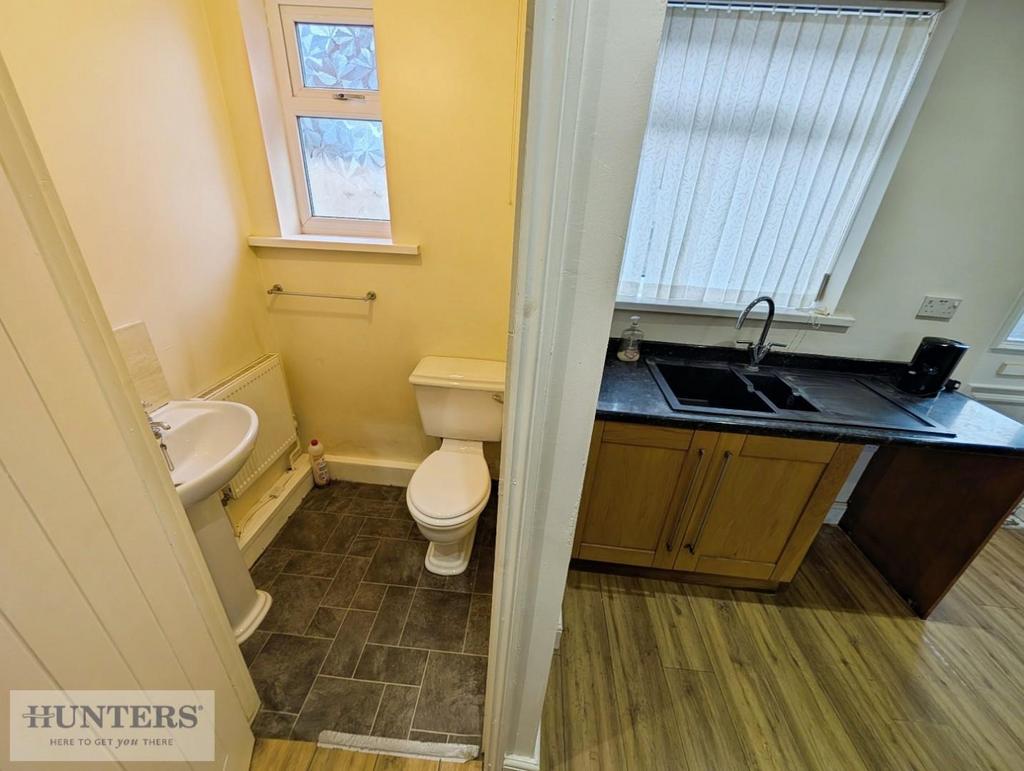Ground floor w/c