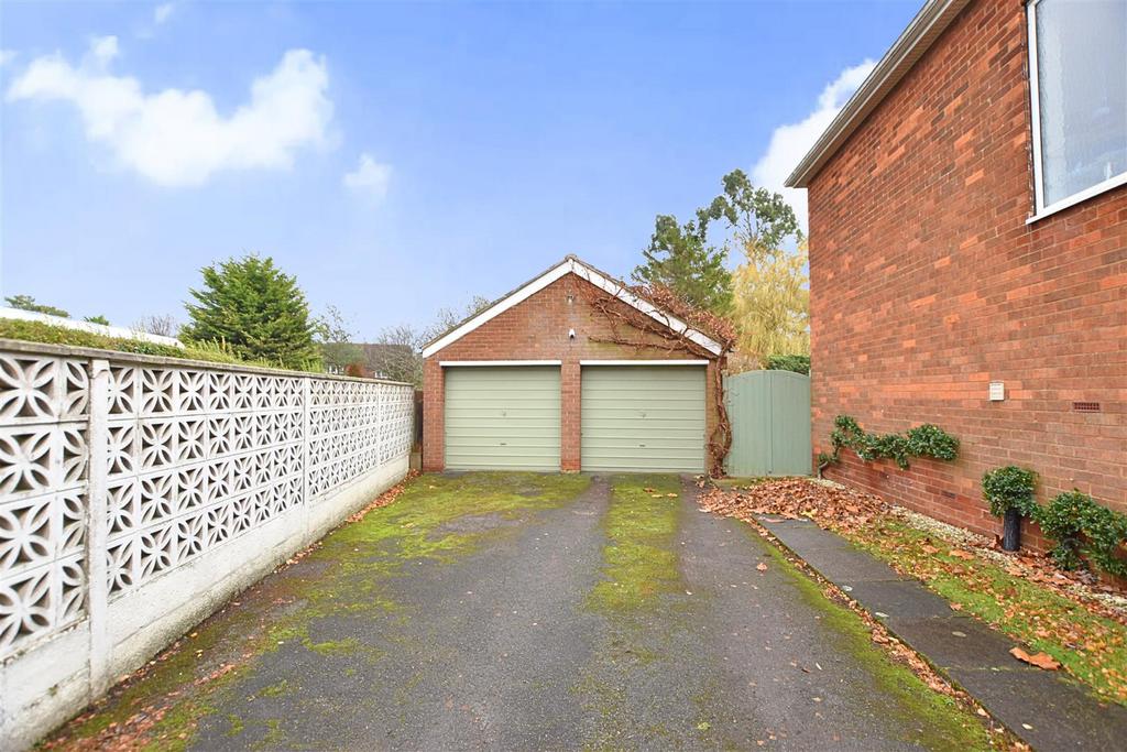 Double brick garage