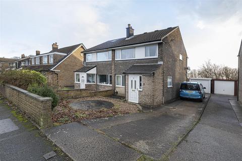 Hadrians Close, Huddersfield HD3