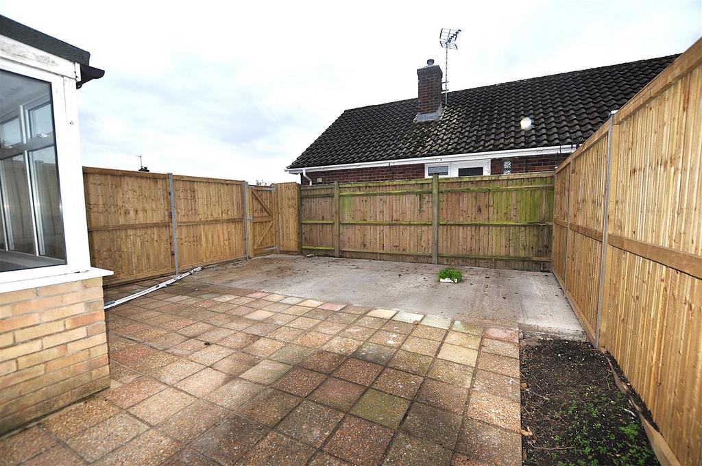 Rear garden.JPG
