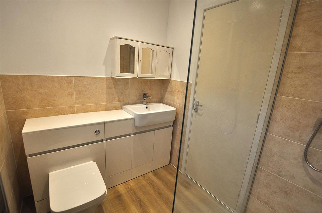 Shower room 2.JPG