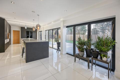 7 bedroom detached house for sale, The Latter House, Pattingham Road, Perton, Wolverhampton, WV6 7HD