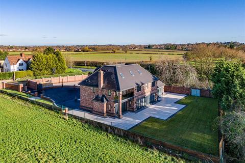 7 bedroom detached house for sale, The Latter House, Pattingham Road, Perton, Wolverhampton, WV6 7HD
