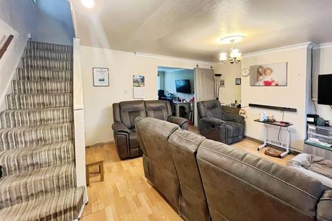 3 bedroom semi-detached house for sale, Ambleside Road, Warwickshire CV12
