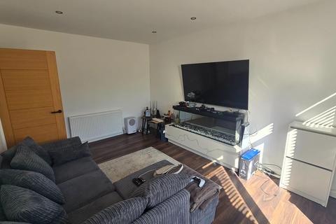 3 bedroom semi-detached house to rent, Talbot Road, Fallowfield, Manchester