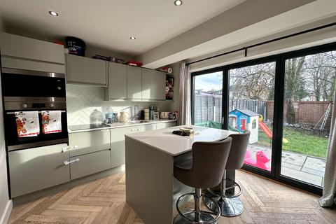 undefined, Memorial Close, Willenhall WV13
