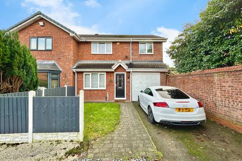 undefined, Memorial Close, Willenhall WV13