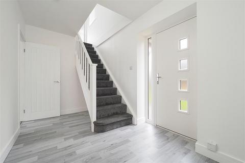 3 bedroom semi-detached house for sale, Amos Close, Sheldwich Lees