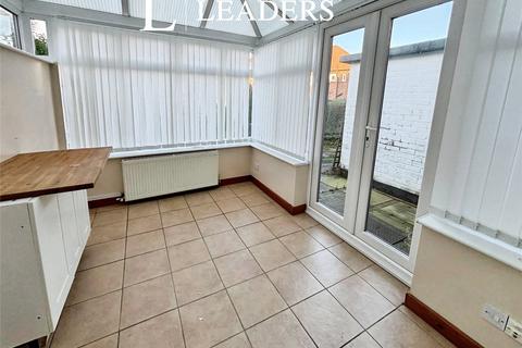 3 bedroom semi-detached house for sale, Weaver Road, Frodsham, Cheshire