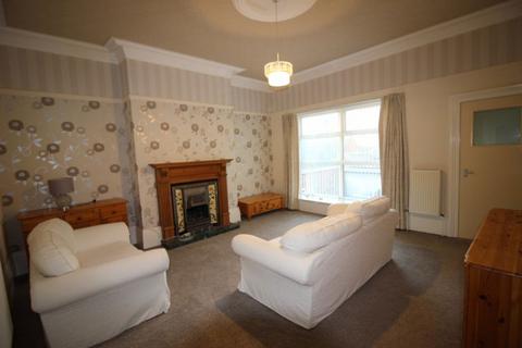 undefined, Thornhill Gardens