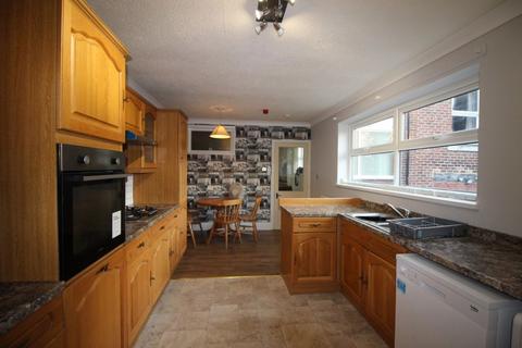 undefined, Thornhill Gardens