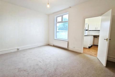 2 bedroom terraced house to rent, Worsley Road, Bolton BL4