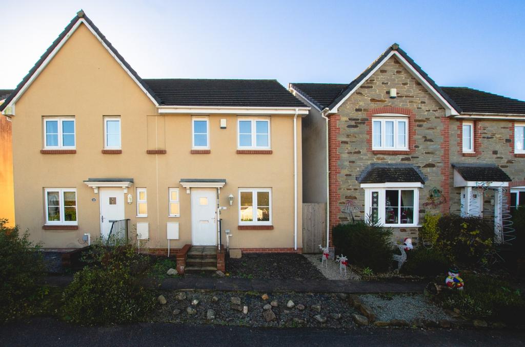 26 Gilbert Road TPS Bodmin 01208 74182-1