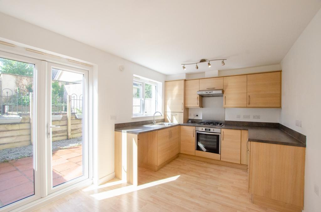 26 Gilbert Road TPS Bodmin 01208 74182-10