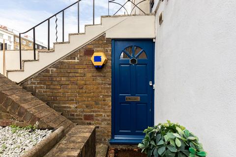 2 bedroom flat to rent, Clapham Road