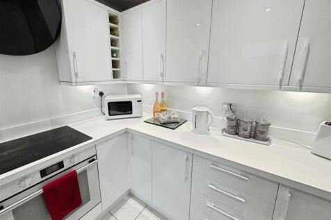 14708 34299390 IMG 09 0000 max 476x317