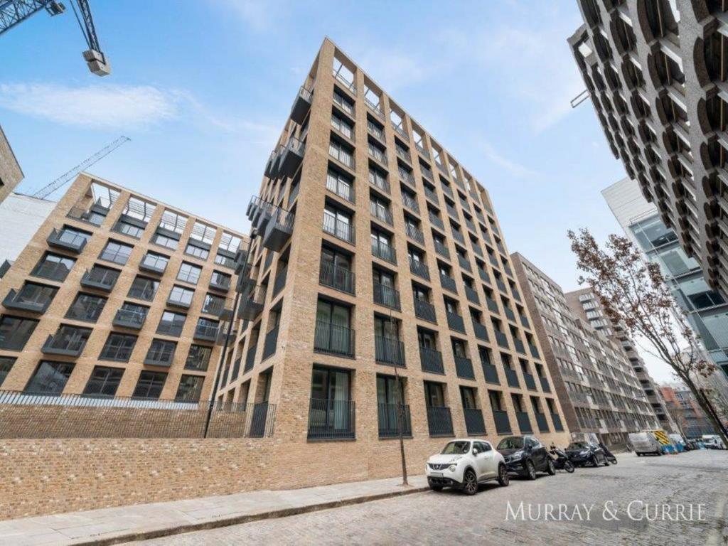 Flat 54, Signature H
